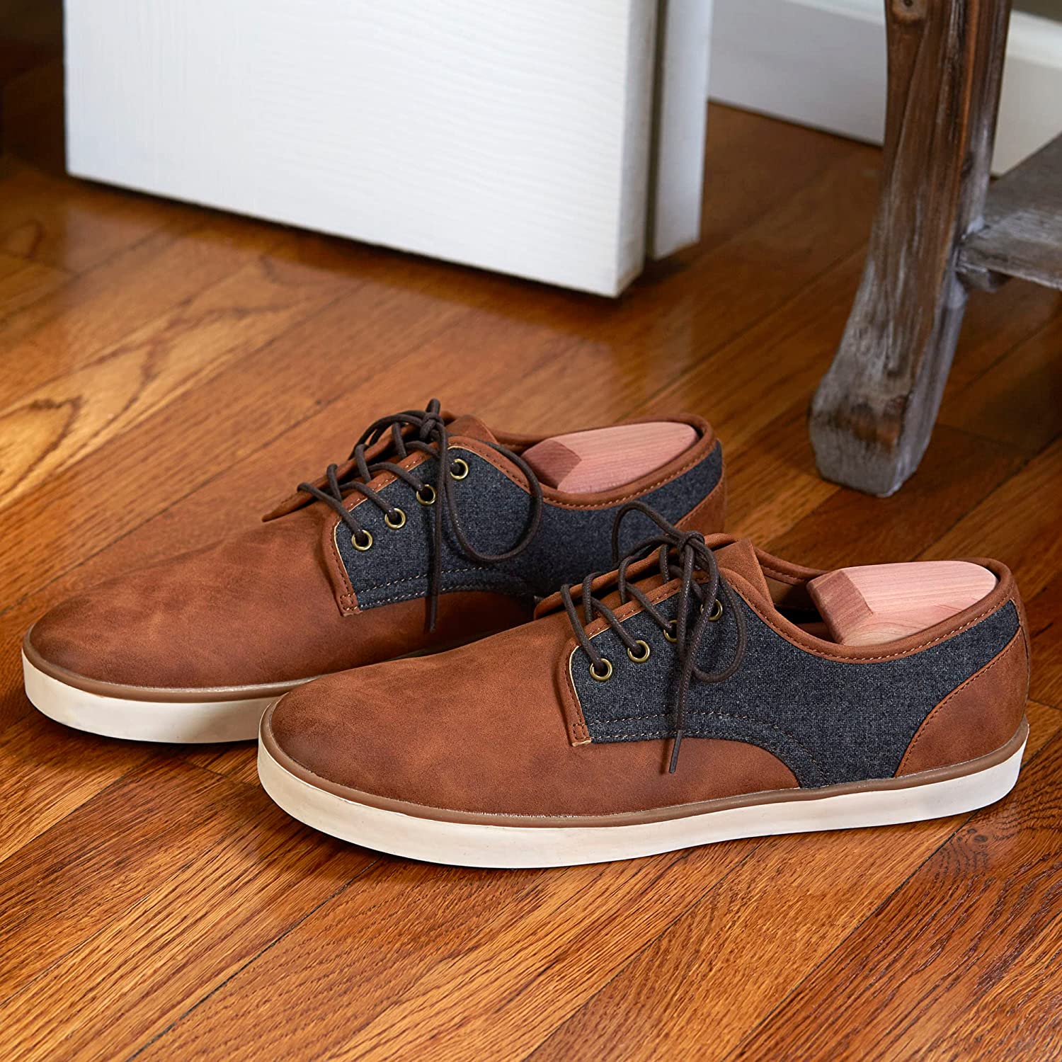 Household Essentials 77403 Men's Cedar Wood Shoe Tree | Natural Red Cedar